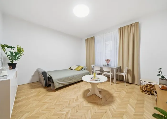 Stylish 2br Family Near Hockey Stadium 브라티슬라바